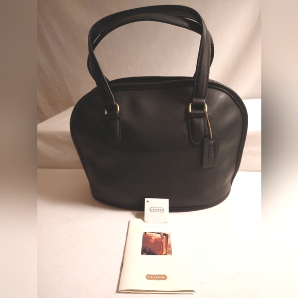 Coach Handbags - AUTHENTIC NEW VINTAGE COACH LARGE PELHAM BAG (#9958) BLACK (NWT) *FINAL SALE*